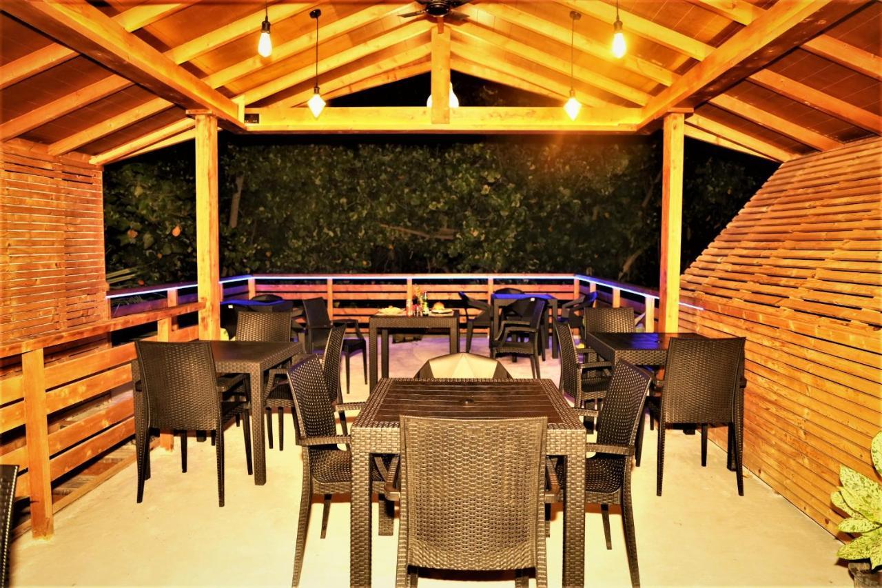 Dhigurah Beach Inn Exterior foto